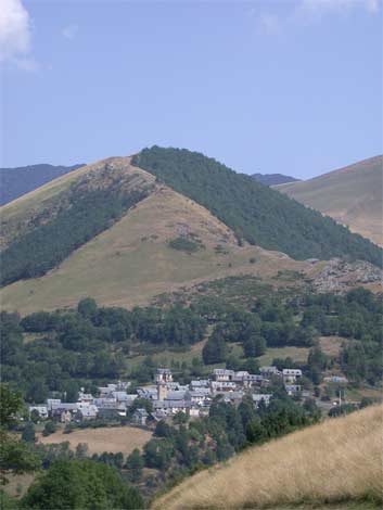 Le Village de Mont, en vallée du Louron